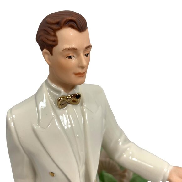 LENOX Shall We Dance Gentleman Figurine w/ Box and Papers Thailand - Picture 5 of 11